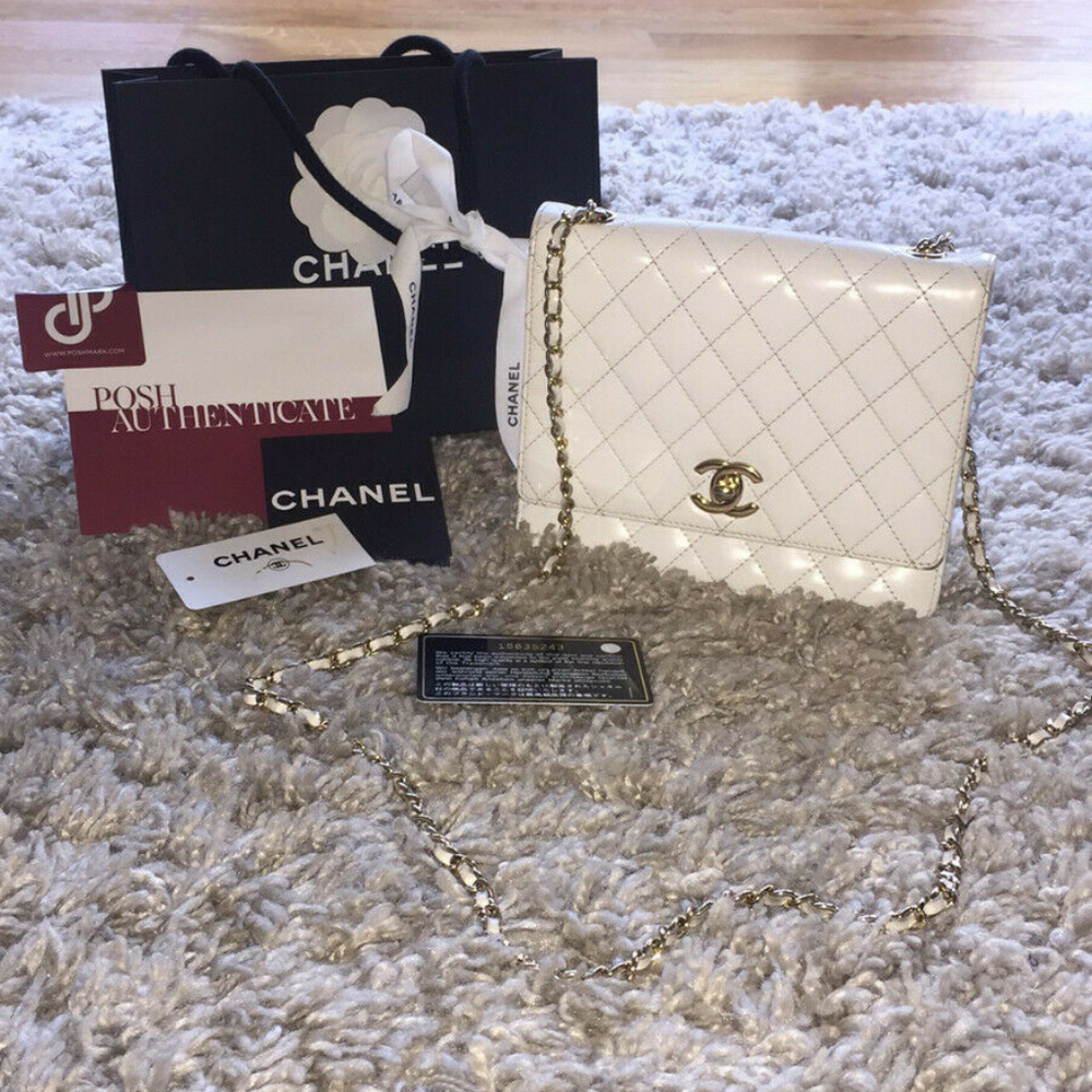 White Chanel Lamskin Crossbody bag